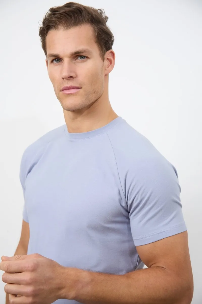 Athletic Fit Crew Neck T-Shirt in Lilac