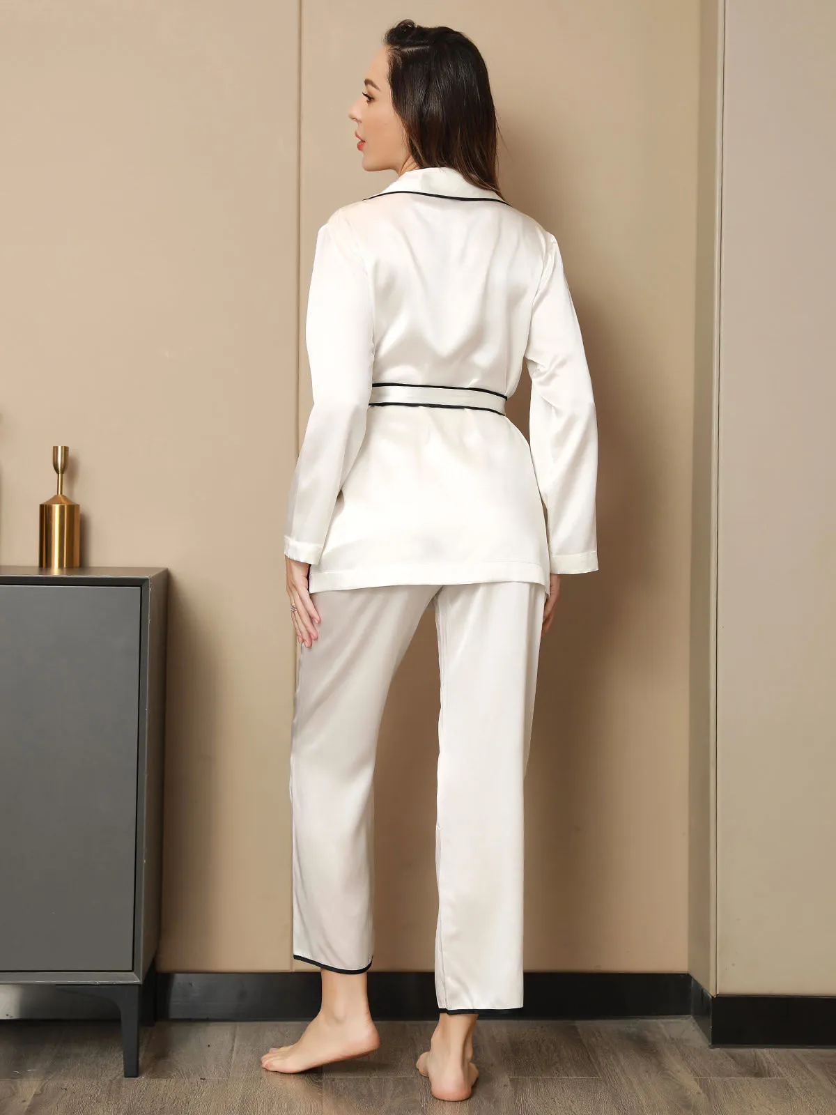Clearance - 19Momme Contrast Trim Belted Silk Pajama Set