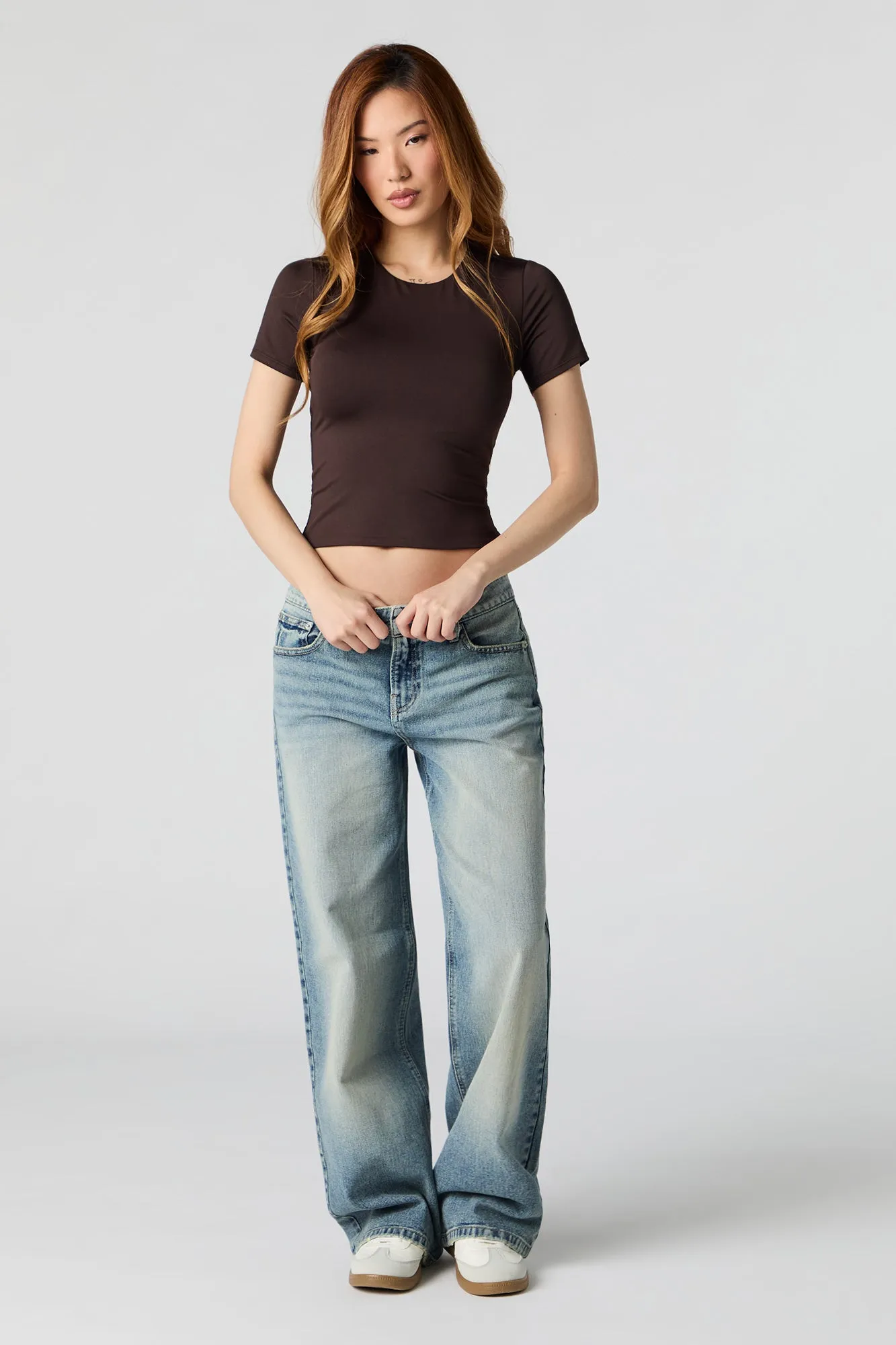 Contour Round Neck T-Shirt