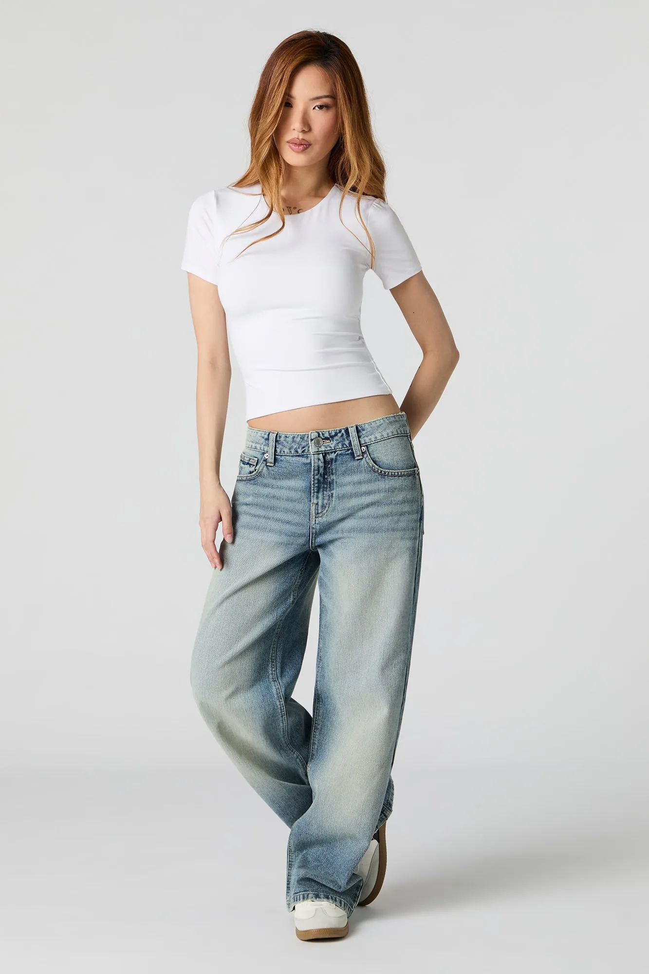 Contour Round Neck T-Shirt