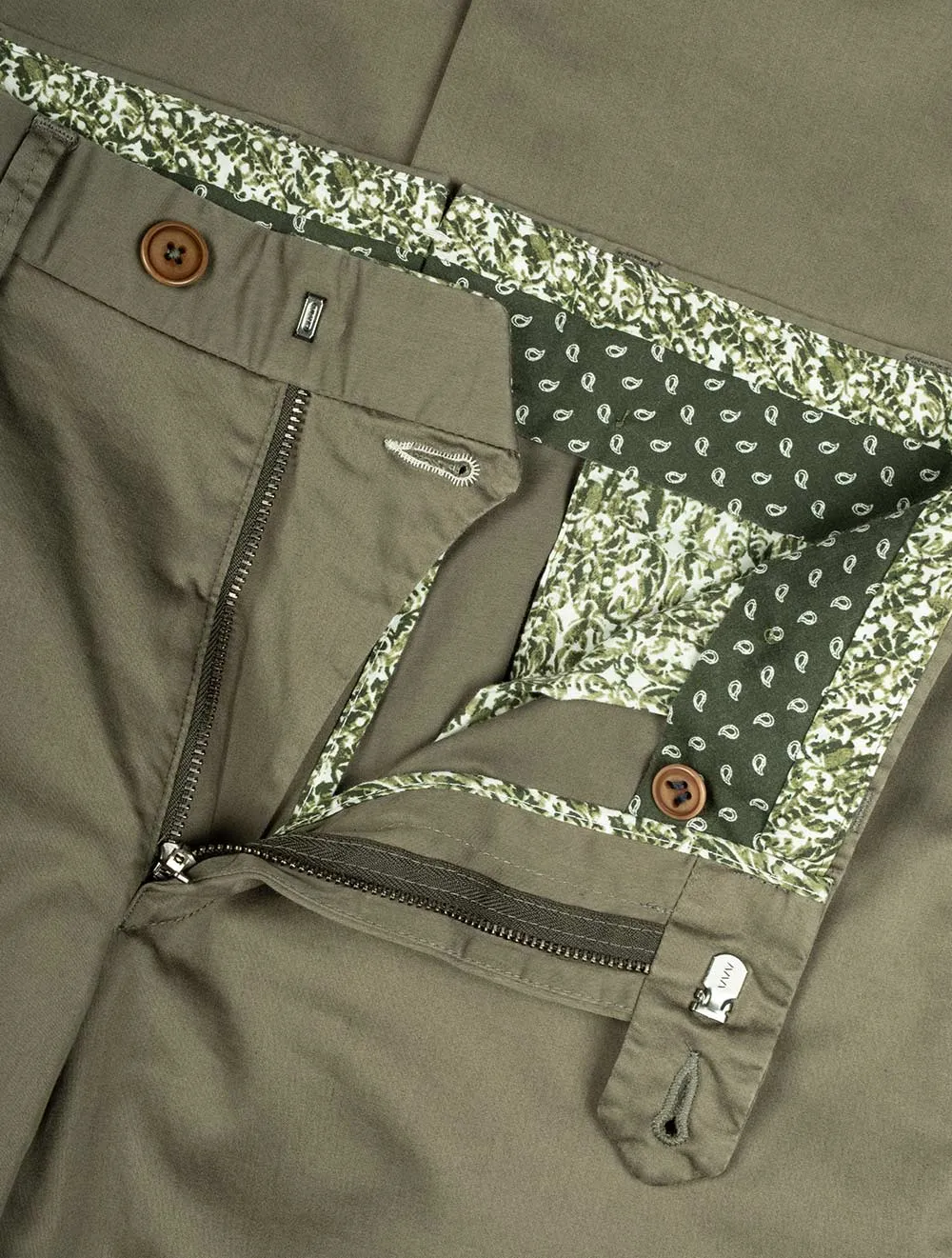 Jasper Chino Green