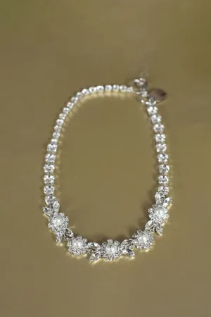 Pearl & Crystal Daisy Floret Necklace