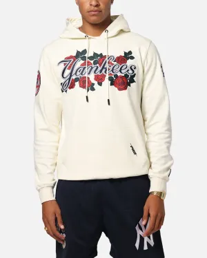 Pro Standard New York Yankees Roses Pullover Hoodie Eggshell