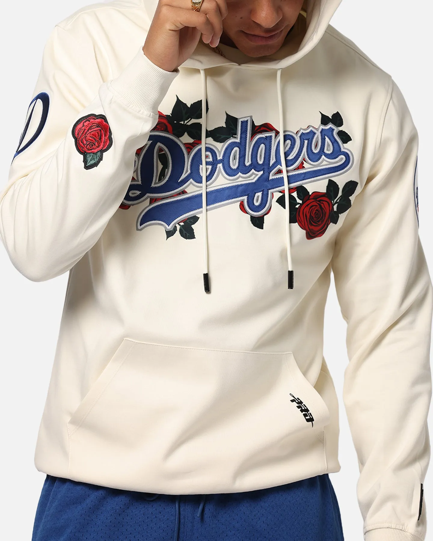 Pro Standard New York Yankees Roses Pullover Hoodie Eggshell