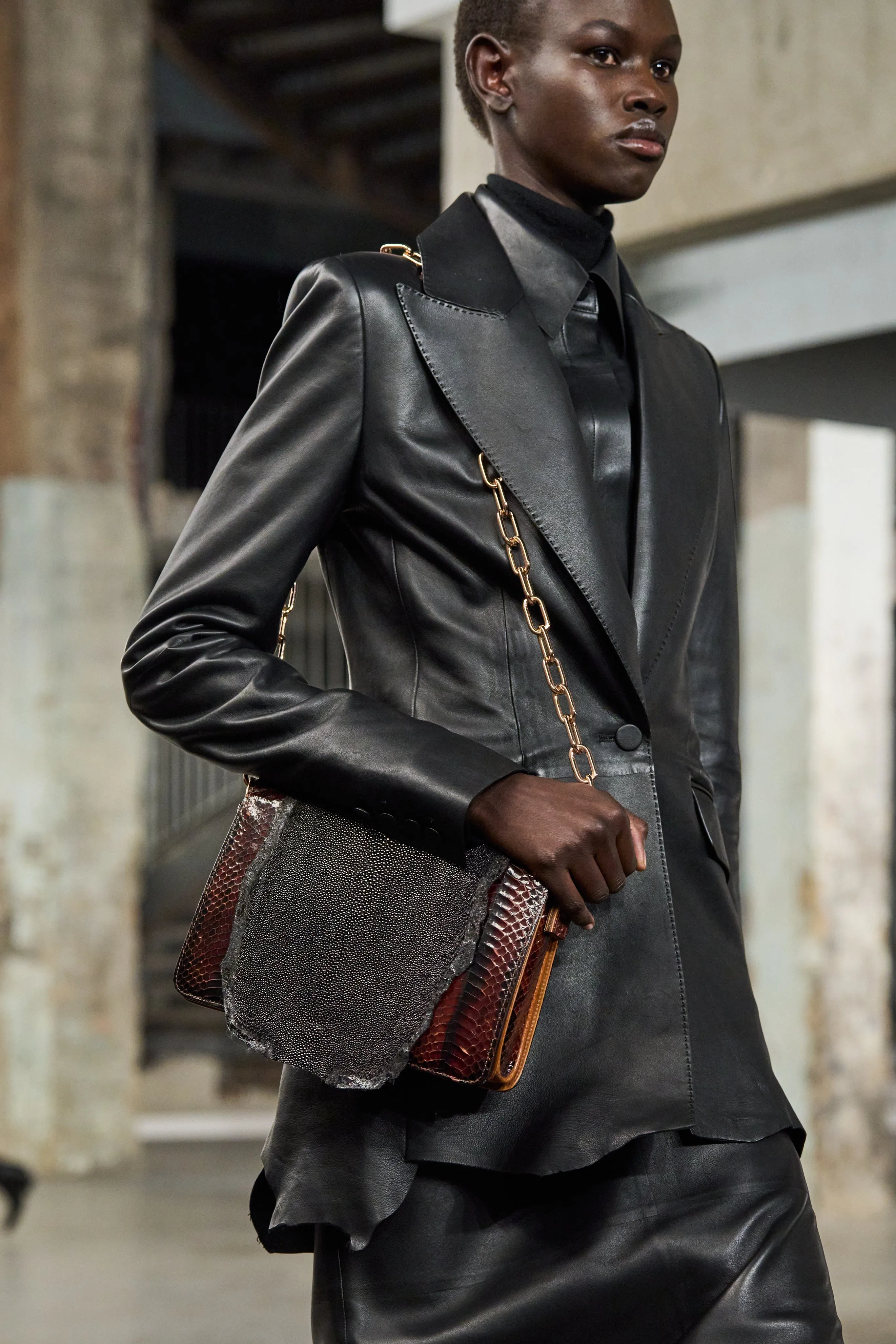 Vintage No.8 Bag in Chocolate Snakeskin & Black Stingray Leather